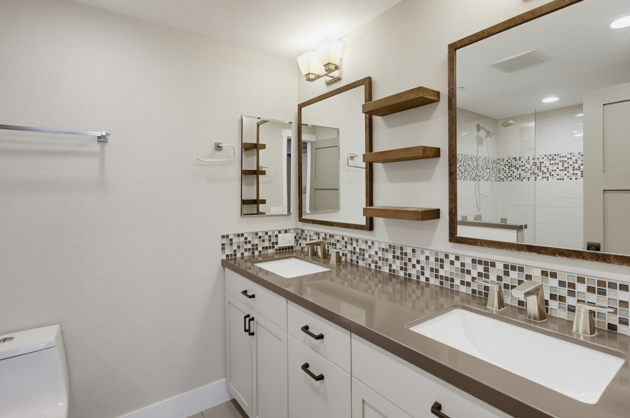 Virtual tour photo 41 of 71 for 2770 Second Ave Unit 112