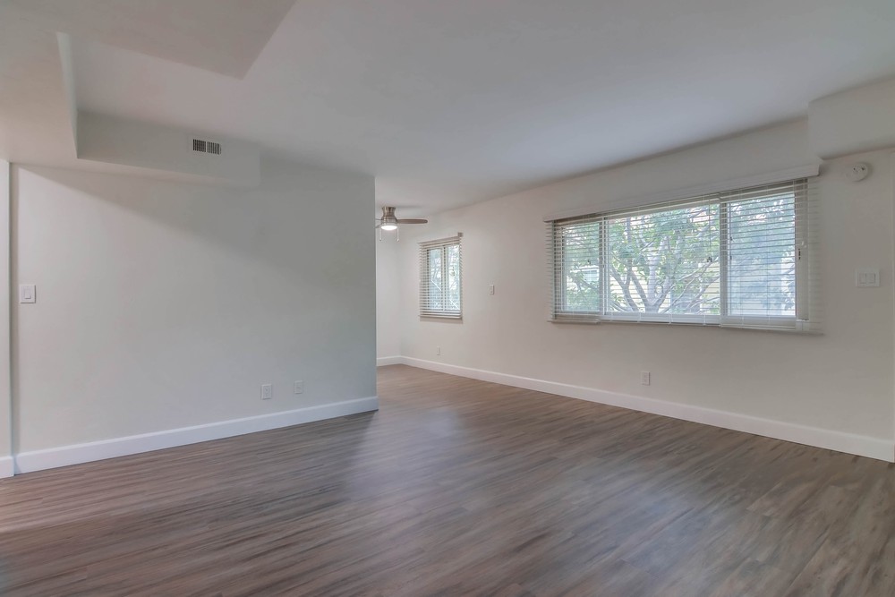 Virtual tour photo 9 of 27 for 2775 A St B