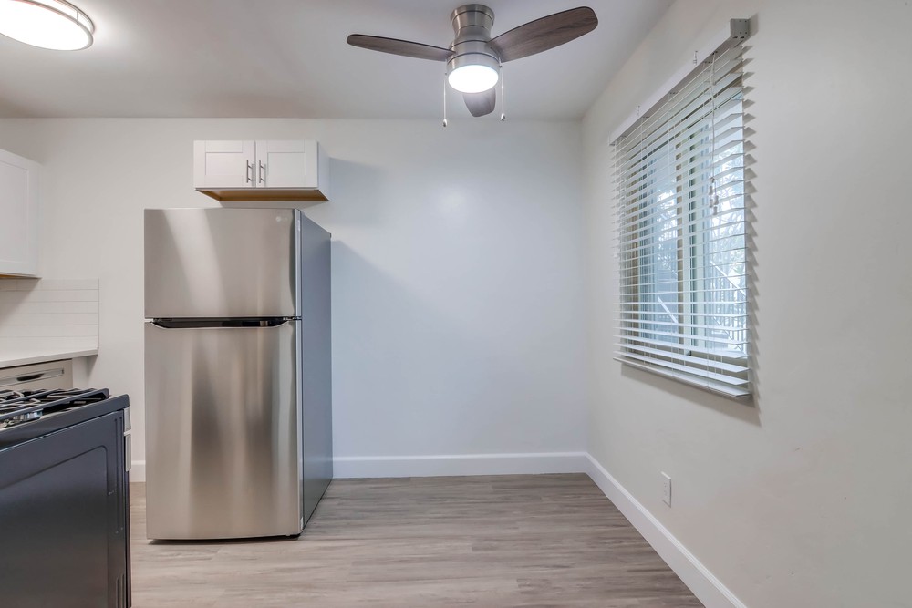 Virtual tour photo 14 of 27 for 2775 A St B