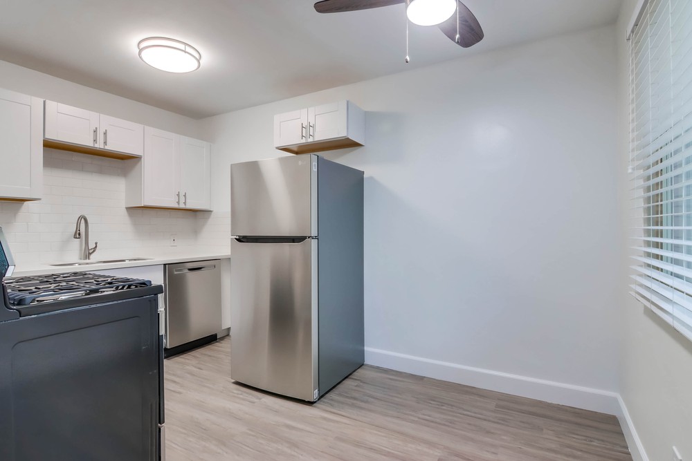 Virtual tour photo 15 of 27 for 2775 A St B