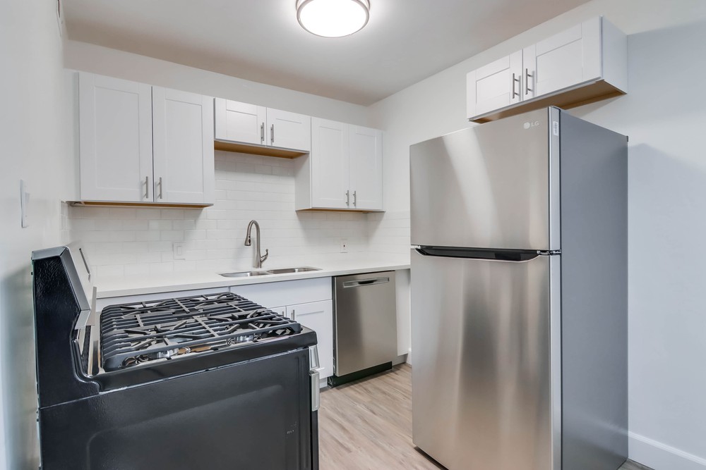 Virtual tour photo 17 of 27 for 2775 A St B