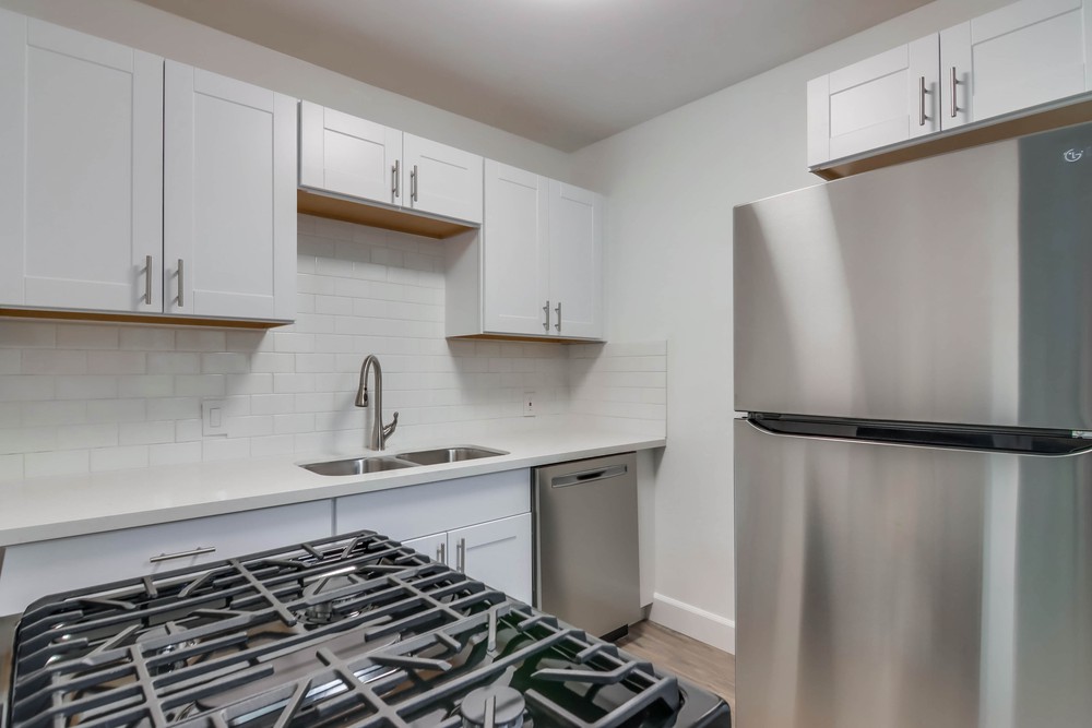 Virtual tour photo 18 of 27 for 2775 A St B