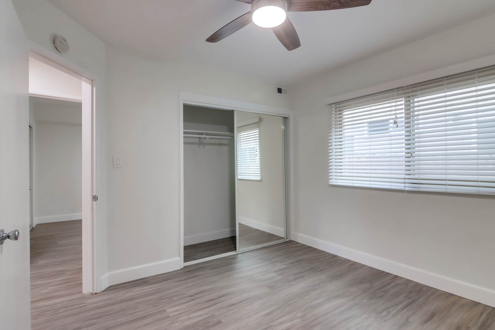 Virtual tour photo 23 of 27 for 2775 A St B