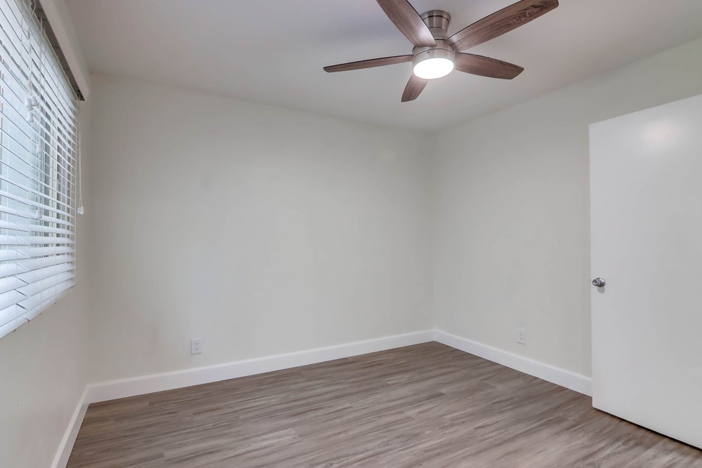 Virtual tour photo 24 of 27 for 2775 A St B