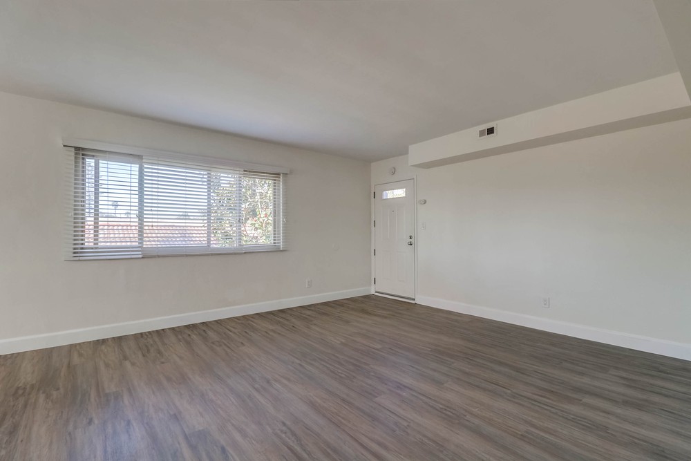 Virtual tour photo 9 of 23 for 2775 A St H