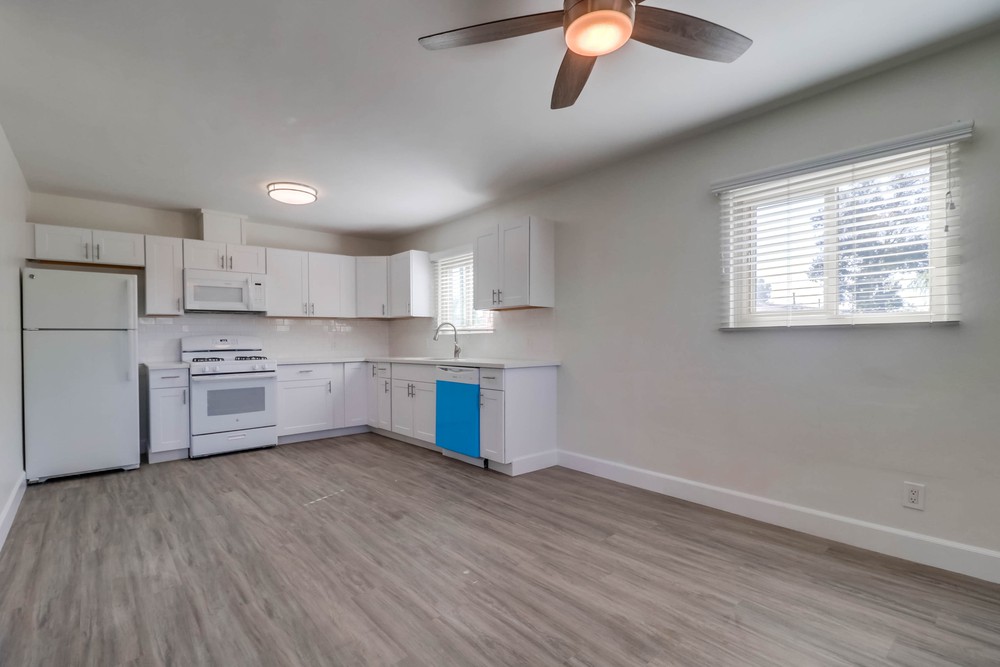 Virtual tour photo 12 of 23 for 2775 A St H