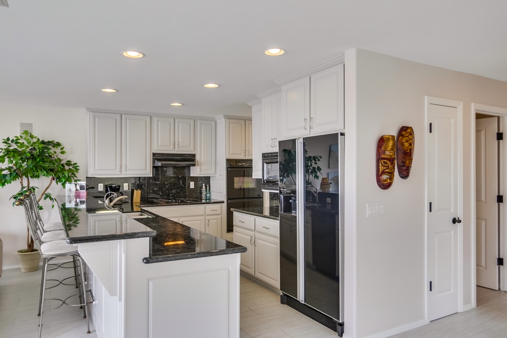 Virtual tour photo 18 of 58 for 2779 Ocean Front Walk