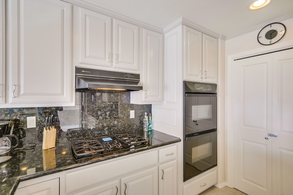 Virtual tour photo 22 of 58 for 2779 Ocean Front Walk