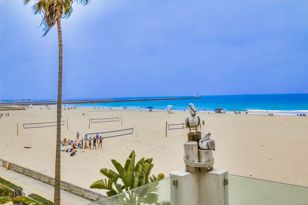 Virtual tour photo 40 of 58 for 2779 Ocean Front Walk