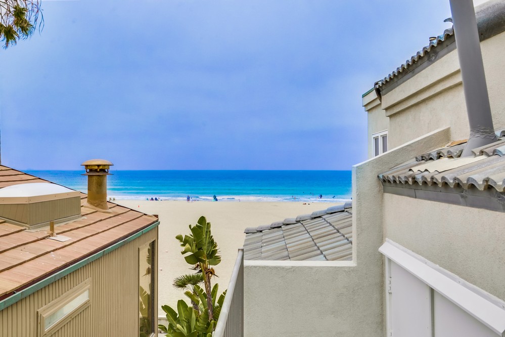 Virtual tour photo 55 of 58 for 2779 Ocean Front Walk