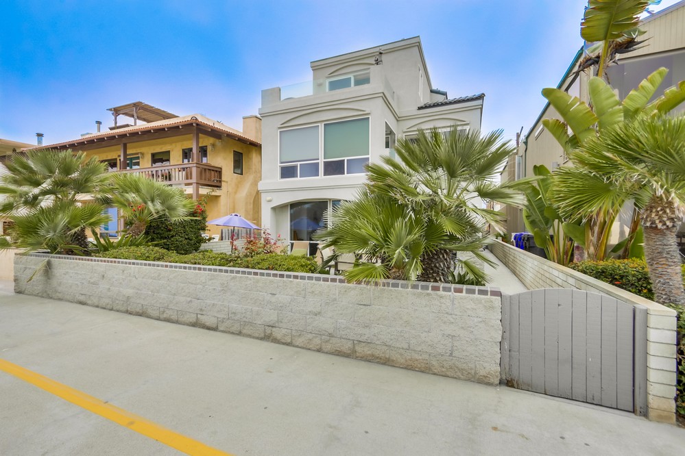 Virtual tour photo 57 of 58 for 2779 Ocean Front Walk