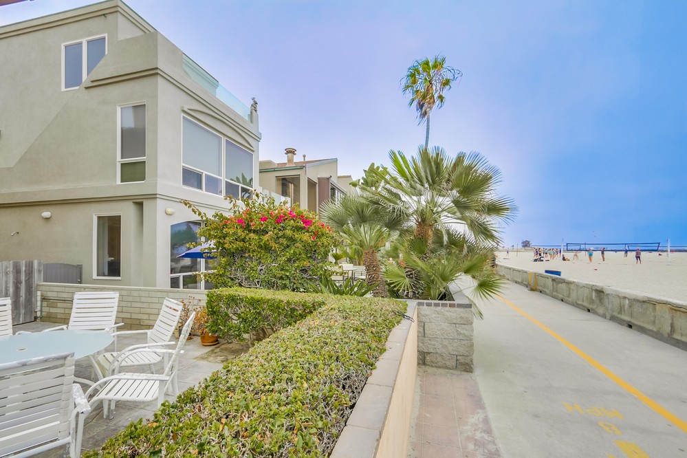 Virtual tour photo 59 of 58 for 2779 Ocean Front Walk