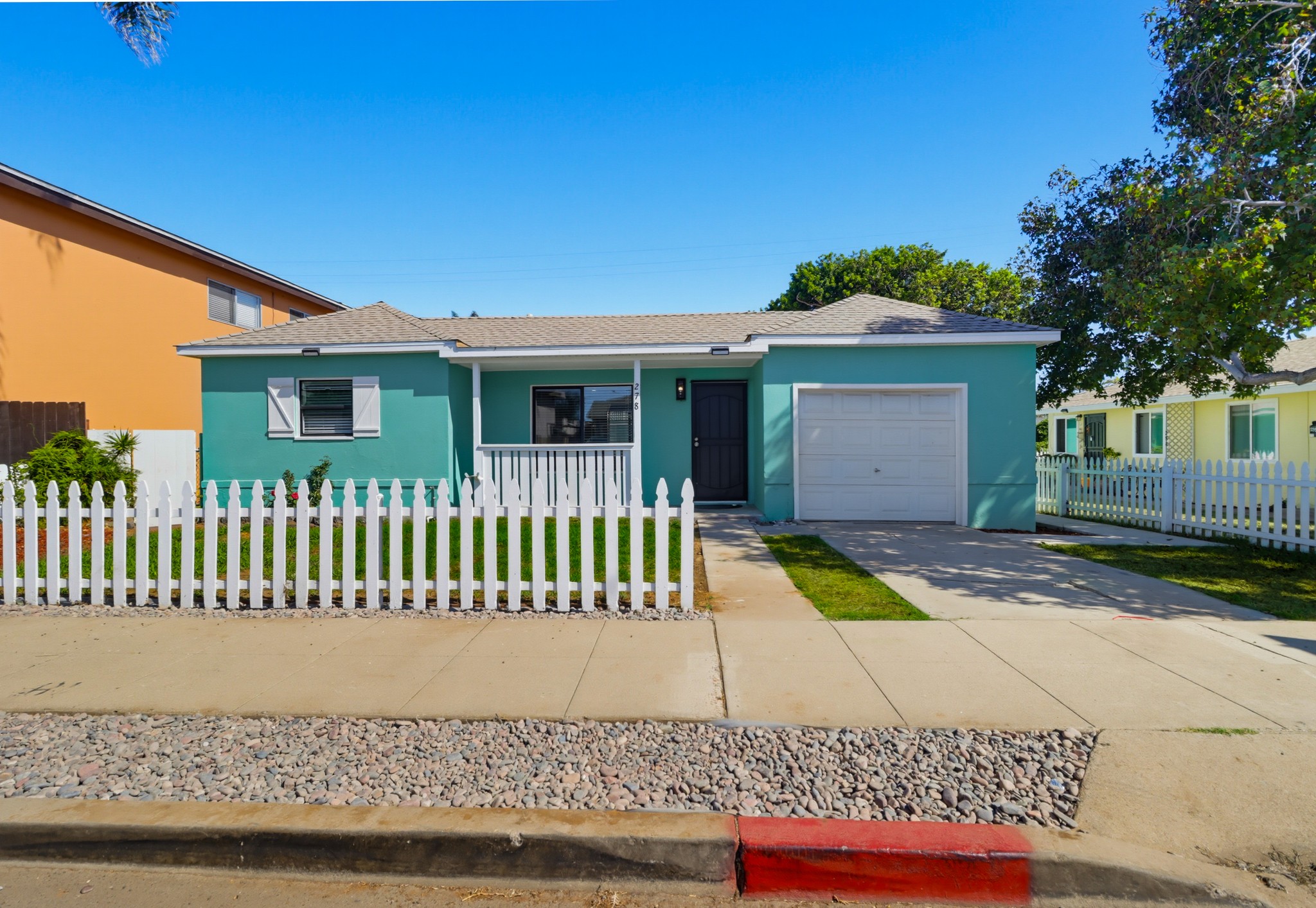 Virtual tour photo 1 of 17 for 278 Daisy Ave