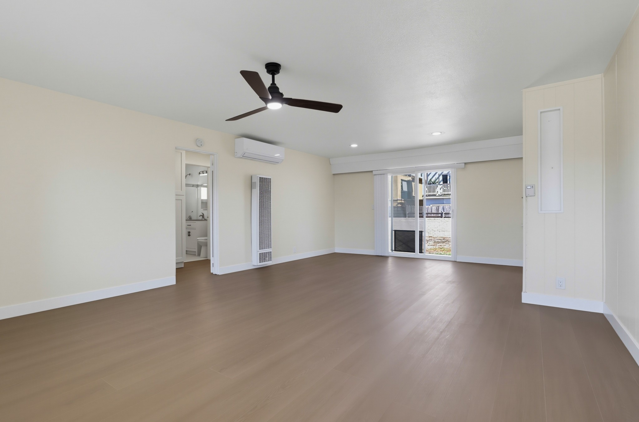 Virtual tour photo 5 of 17 for 278 Daisy Ave