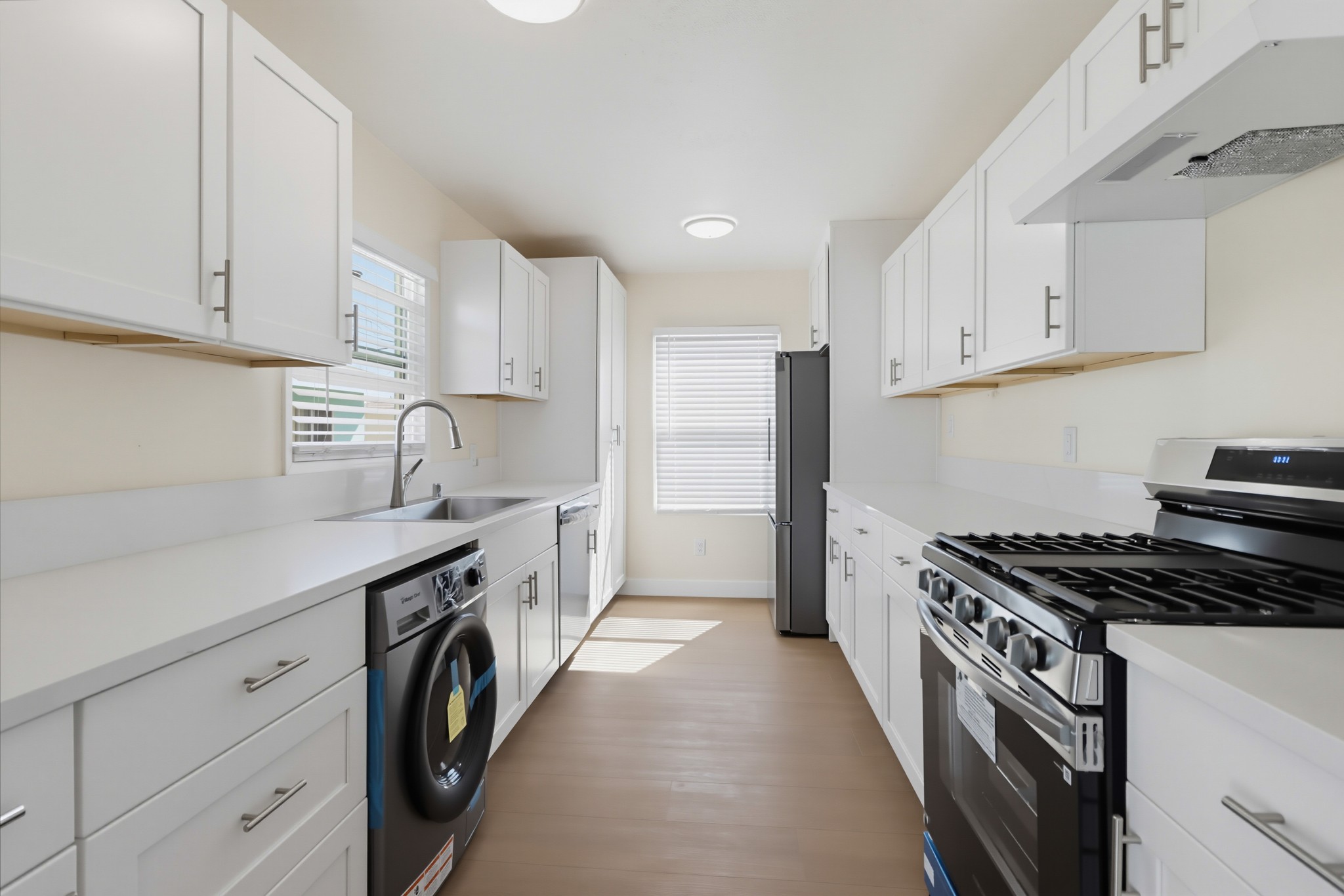 Virtual tour photo 8 of 17 for 278 Daisy Ave