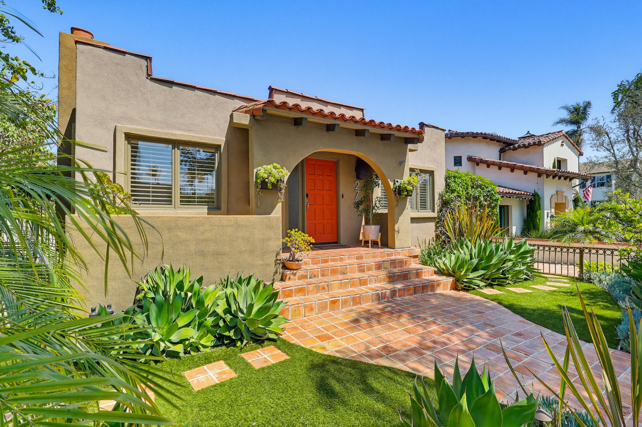Virtual tour photo 6 of 62 for 278 Granada Ave