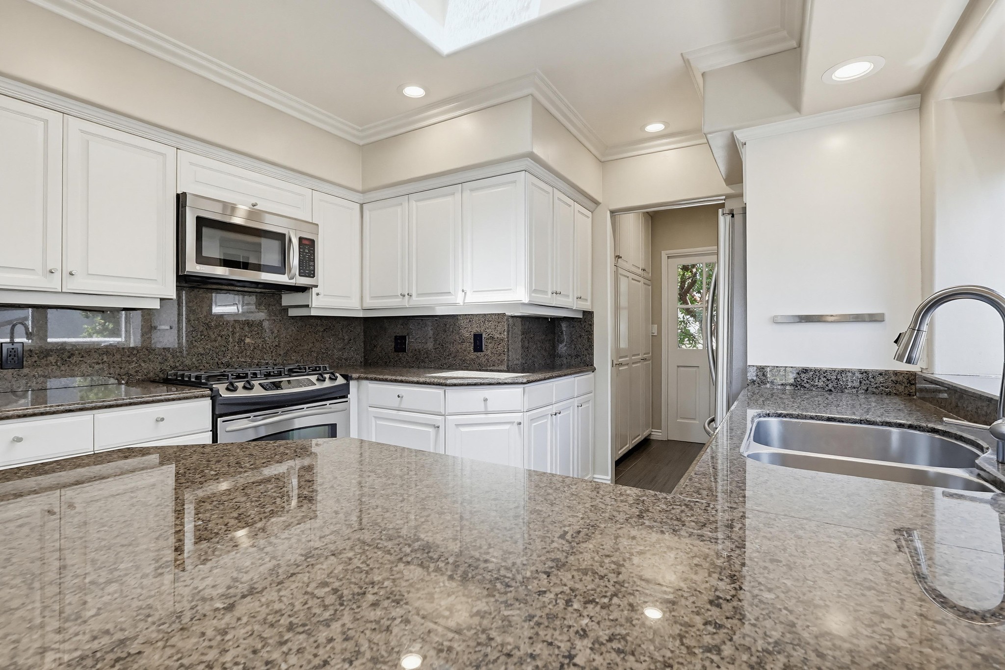 Virtual tour photo 28 of 62 for 278 Granada Ave