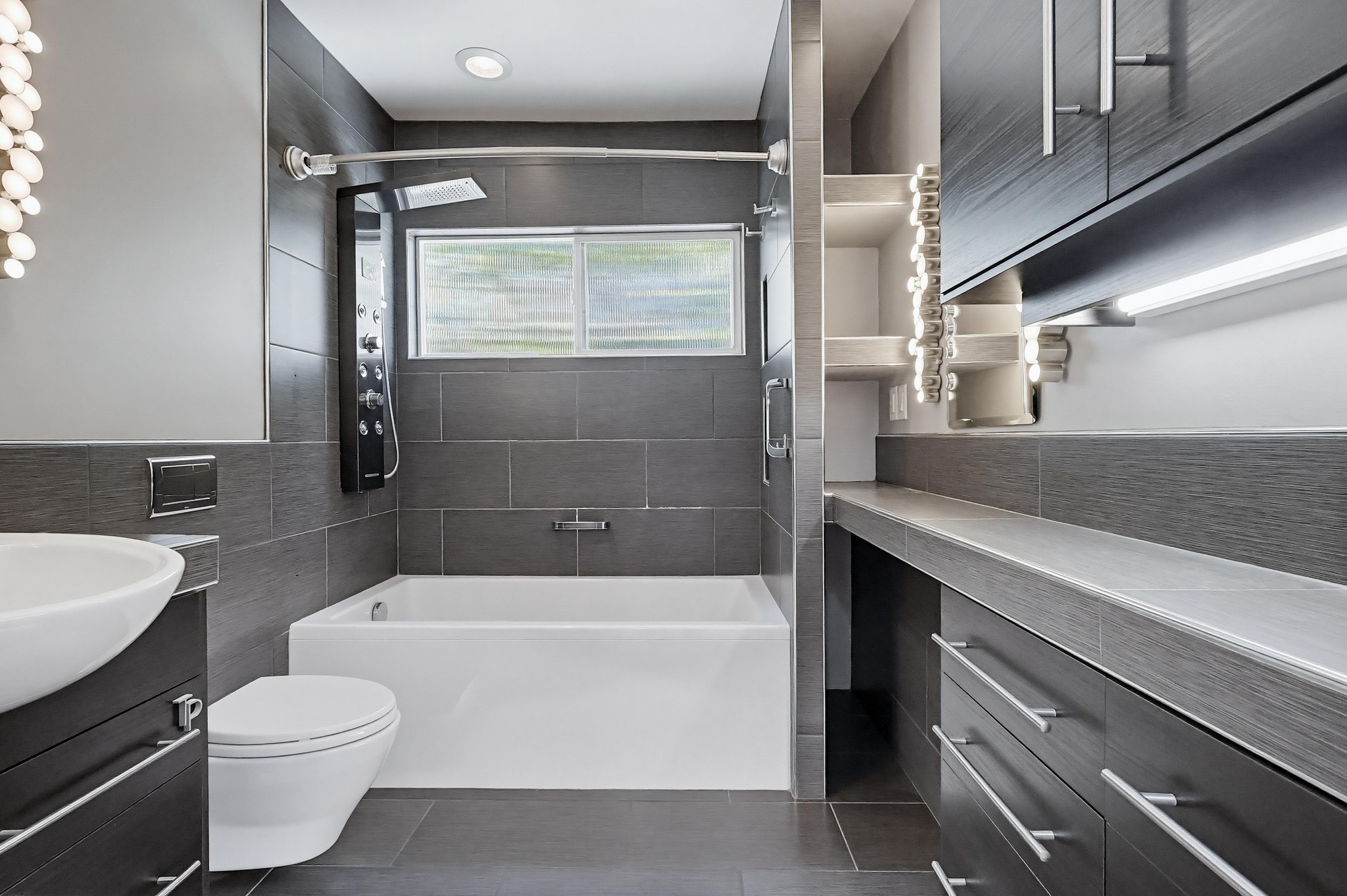 Virtual tour photo 42 of 62 for 278 Granada Ave