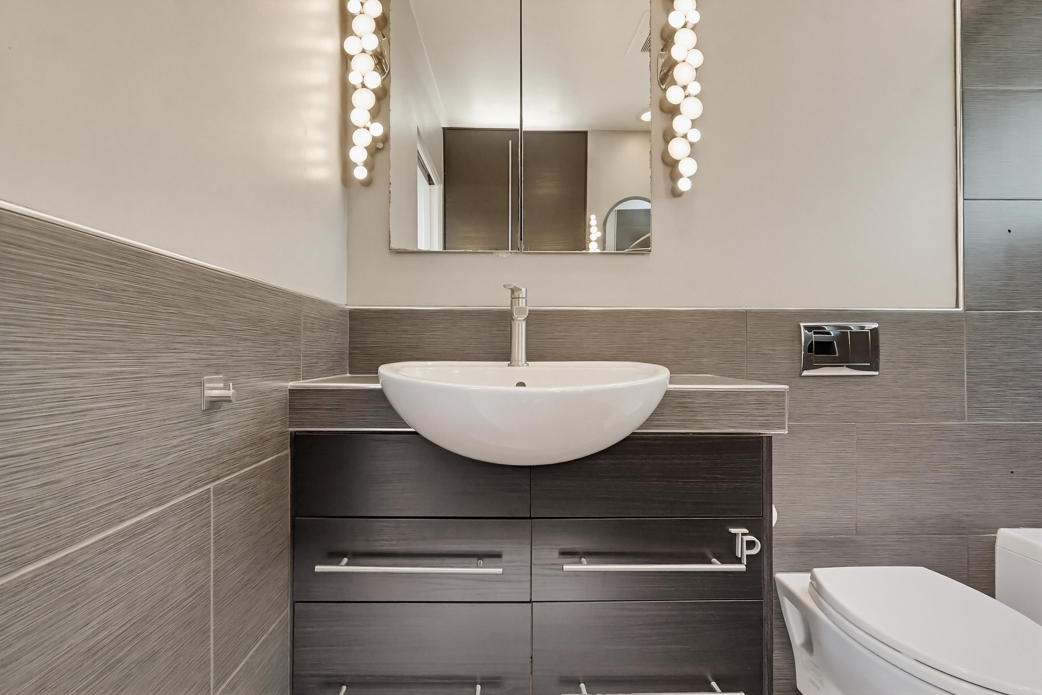 Virtual tour photo 44 of 62 for 278 Granada Ave