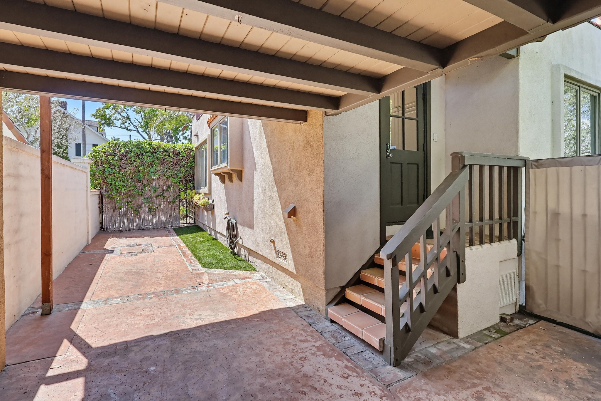 Virtual tour photo 61 of 62 for 278 Granada Ave