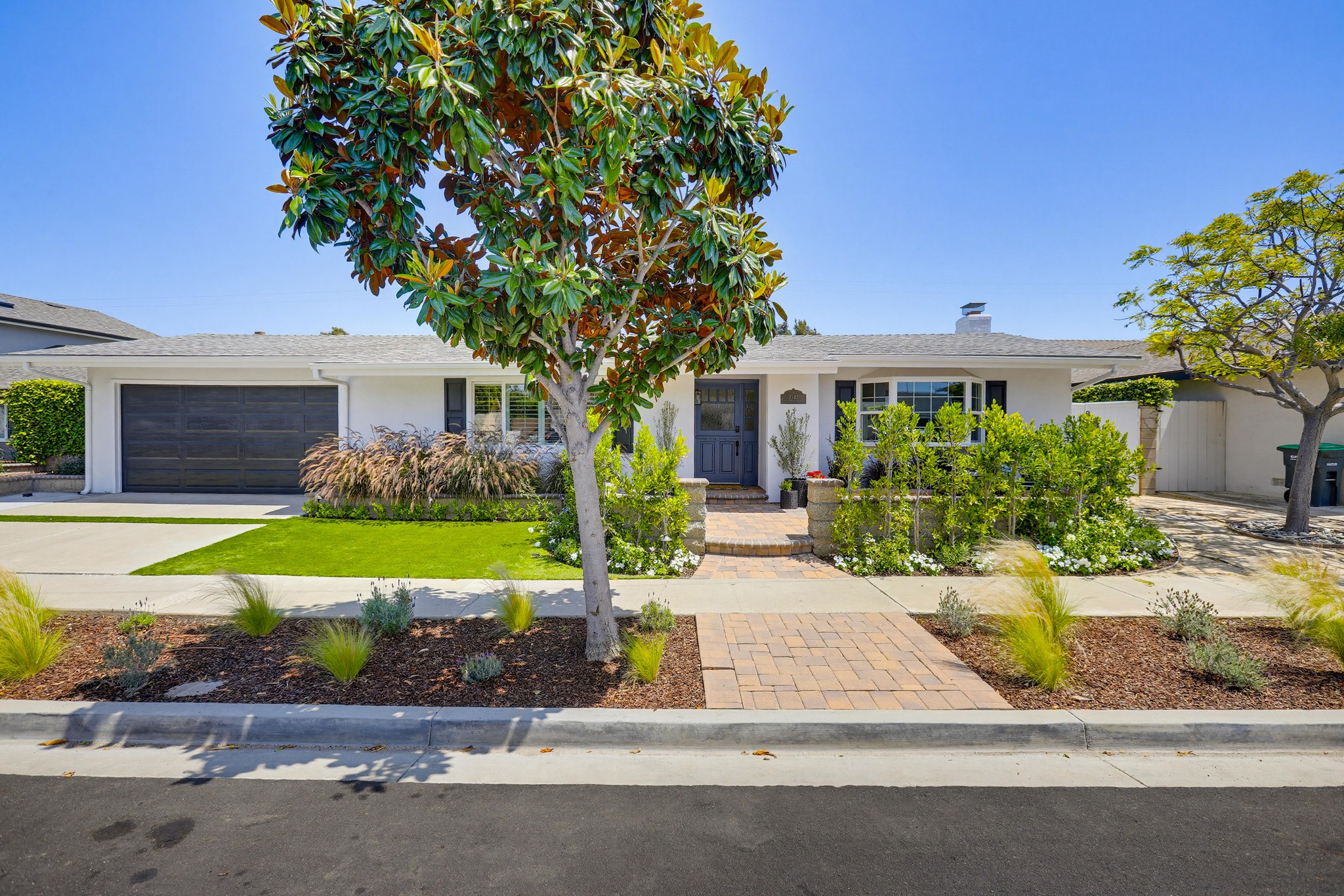 Virtual tour photo 1 of 95 for 2782 Mendoza Dr
