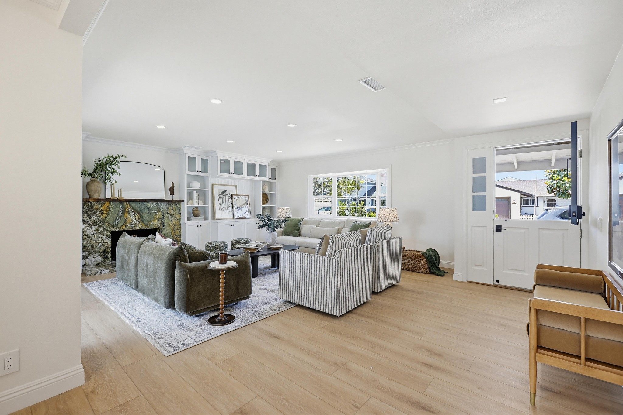 Virtual tour photo 13 of 95 for 2782 Mendoza Dr