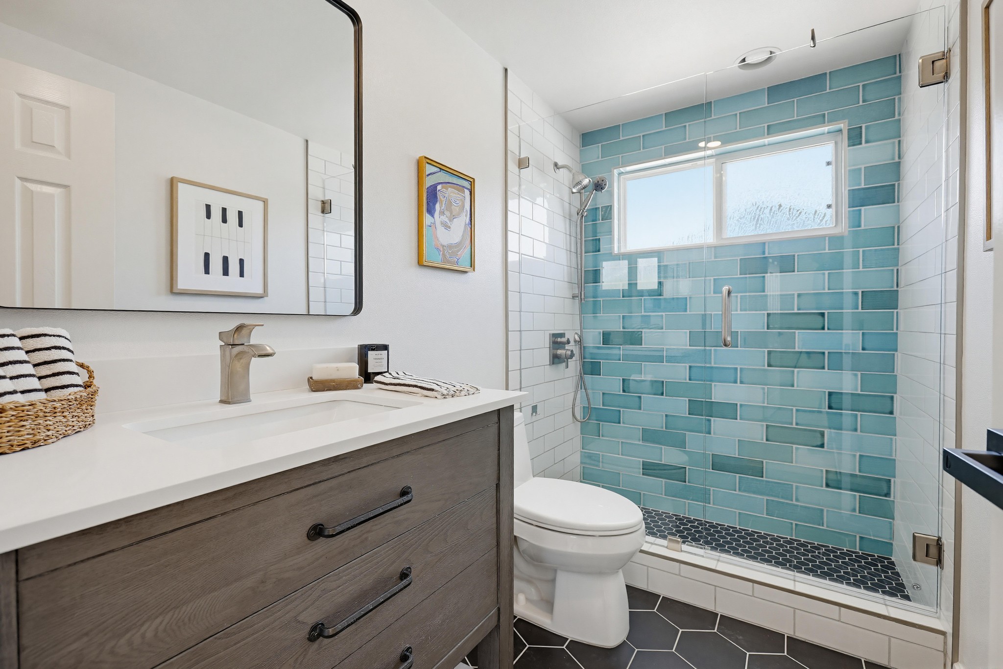 Virtual tour photo 52 of 95 for 2782 Mendoza Dr