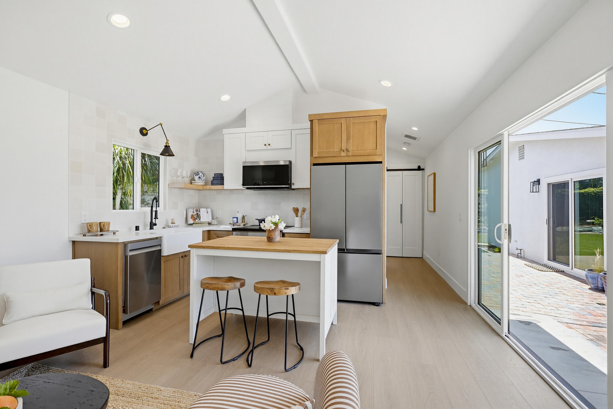 Virtual tour photo 82 of 95 for 2782 Mendoza Dr
