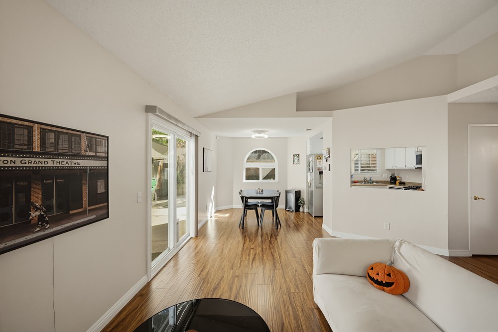 Virtual tour photo 12 of 37 for 27823 Moonridge Dr