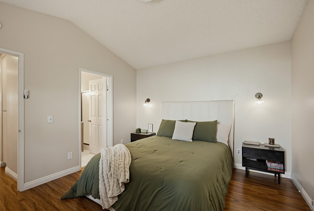 Virtual tour photo 20 of 37 for 27823 Moonridge Dr