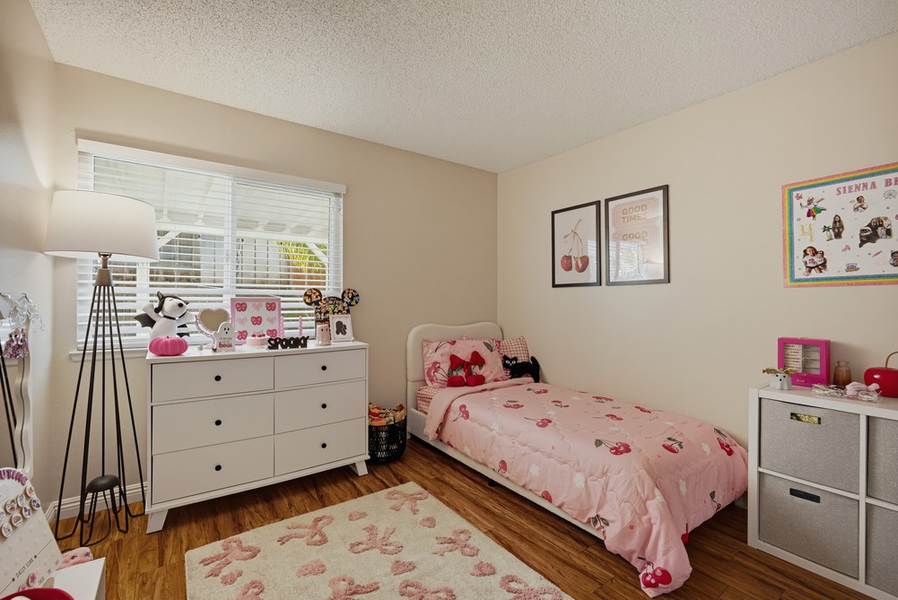 Virtual tour photo 23 of 37 for 27823 Moonridge Dr