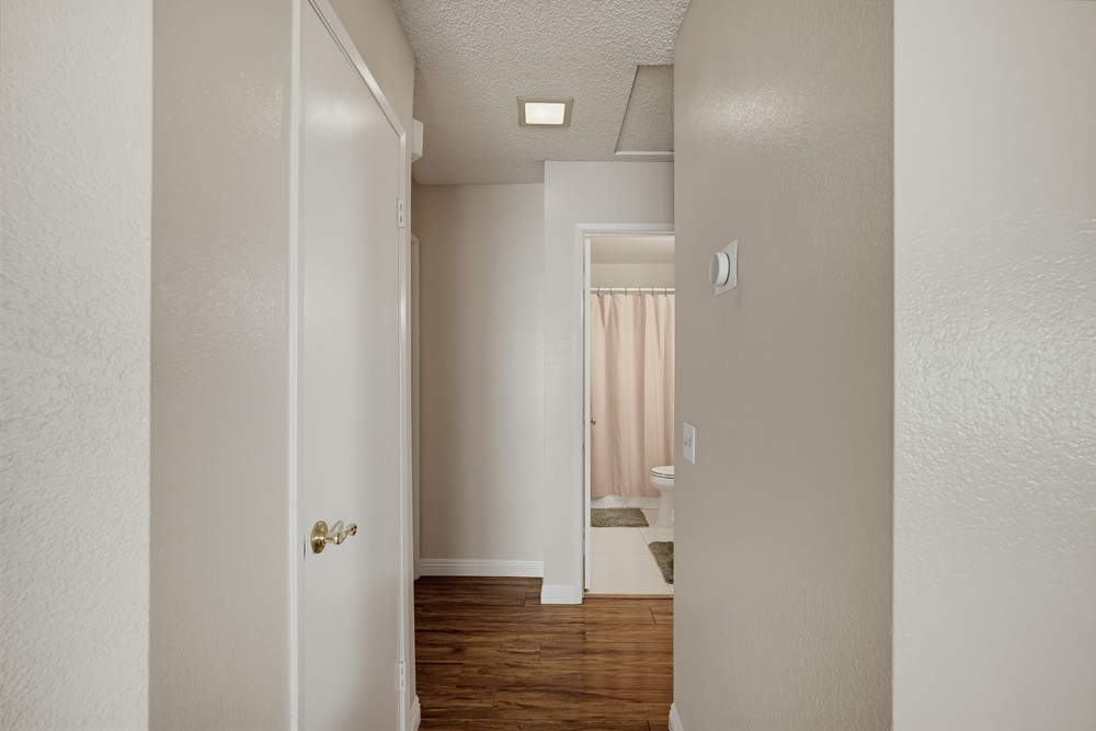 Virtual tour photo 27 of 37 for 27823 Moonridge Dr