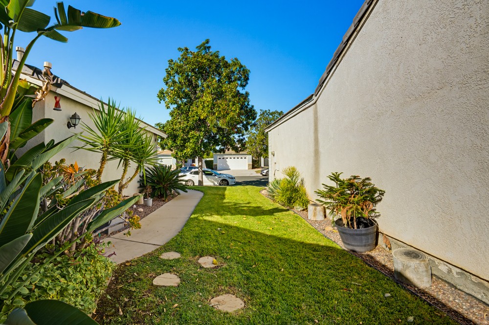 Virtual tour photo 36 of 37 for 27823 Moonridge Dr