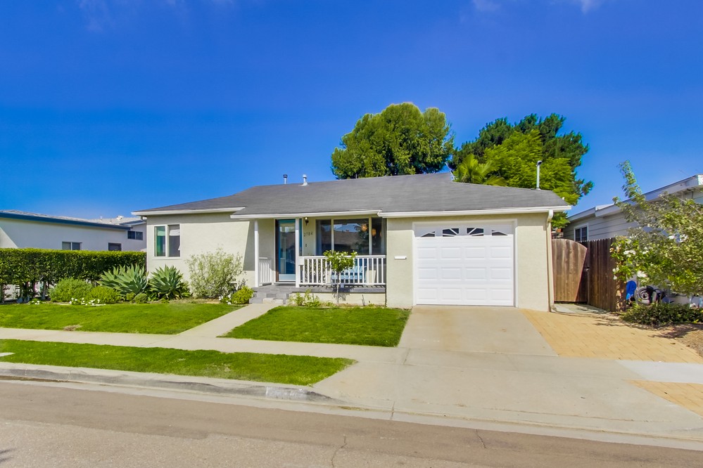 Virtual tour photo 4 of 33 for 2784 Havasupai Ave