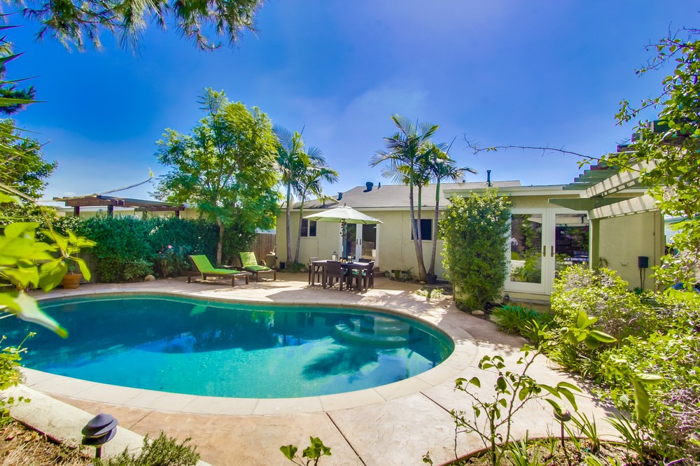 Virtual tour photo 32 of 33 for 2784 Havasupai Ave