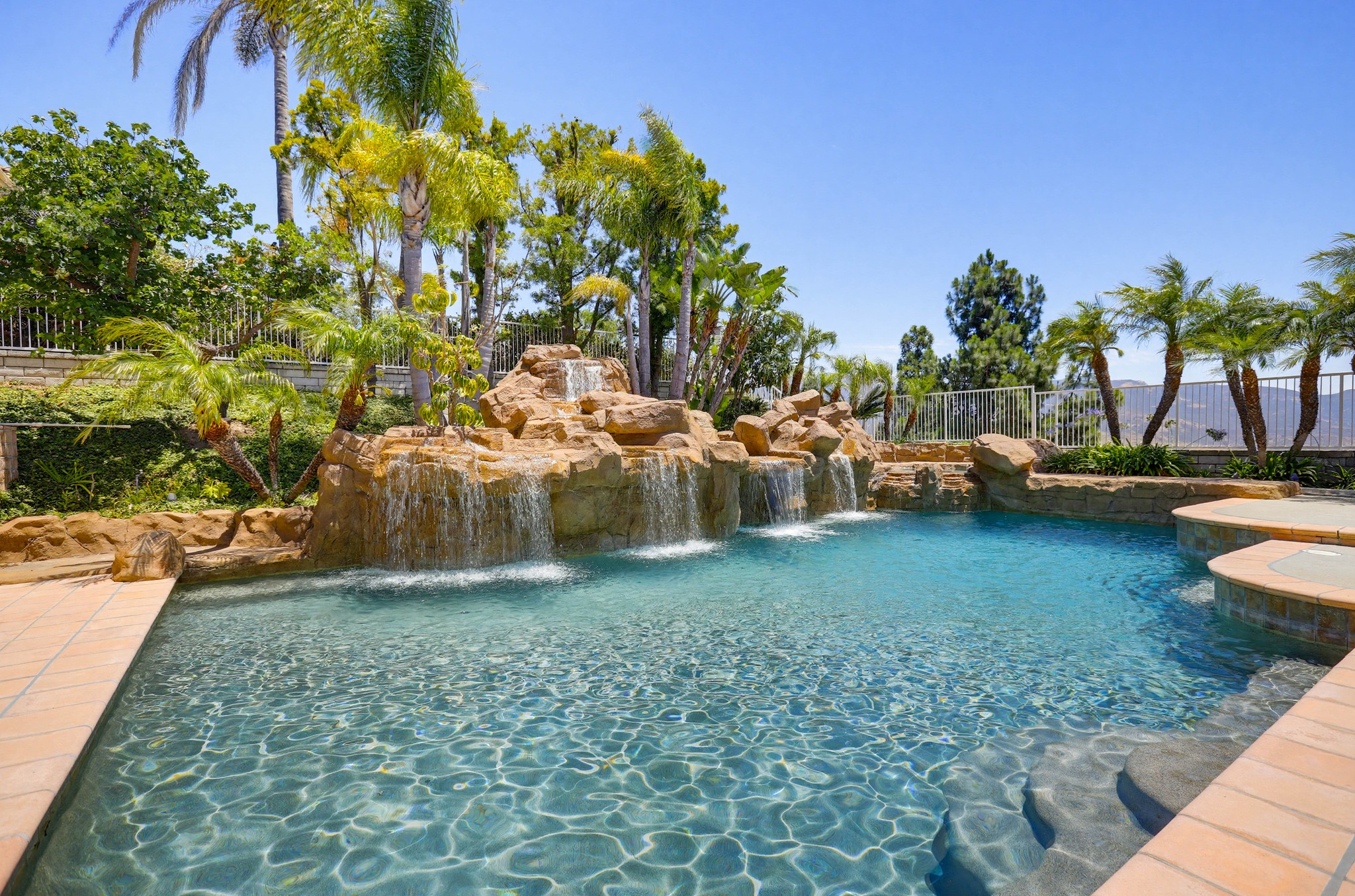 Virtual tour photo 4 of 54 for 27840 Aleutia Way