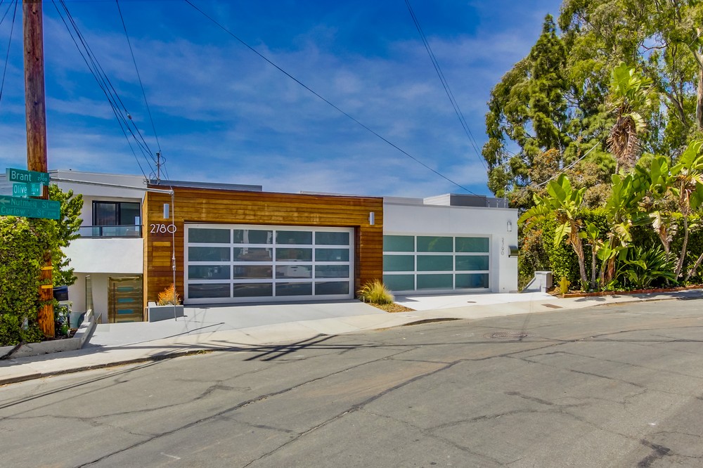 Virtual tour photo 3 of 99 for 2790 Brant Street