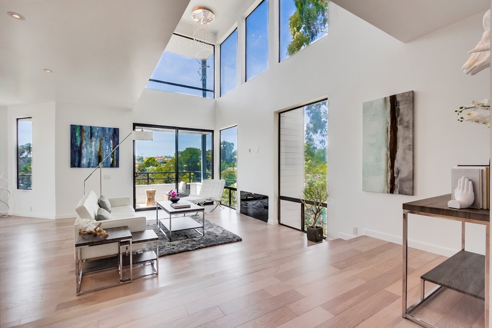 Virtual tour photo 13 of 99 for 2790 Brant Street