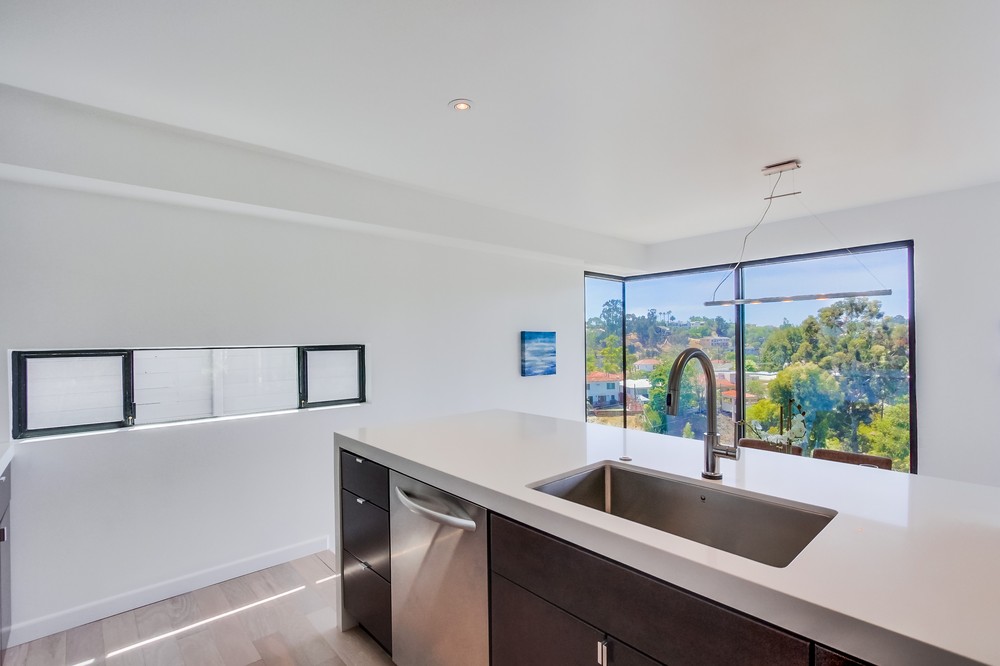 Virtual tour photo 33 of 99 for 2790 Brant Street
