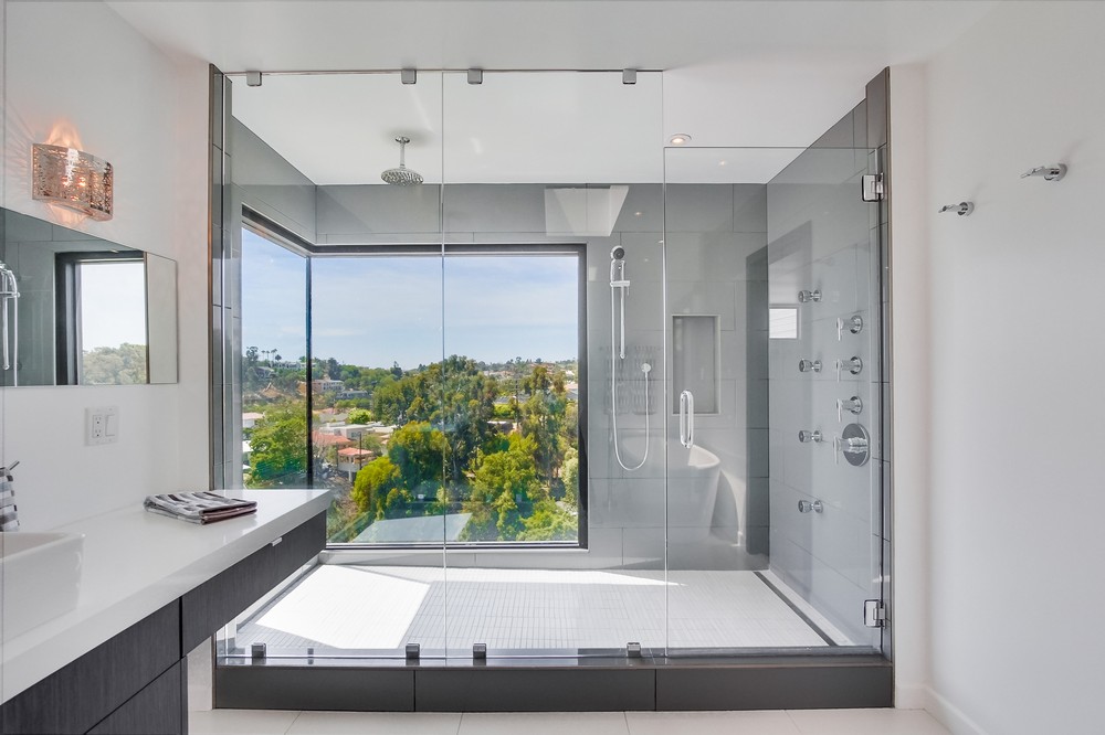 Virtual tour photo 56 of 99 for 2790 Brant Street