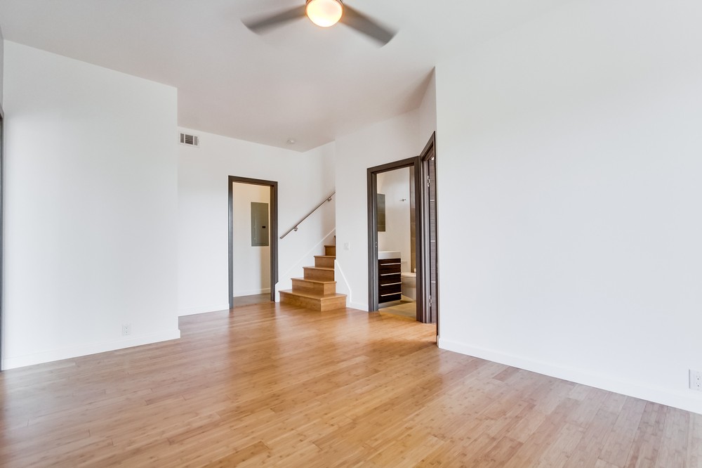 Virtual tour photo 73 of 99 for 2790 Brant Street