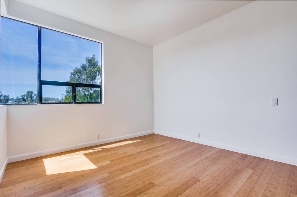 Virtual tour photo 74 of 99 for 2790 Brant Street