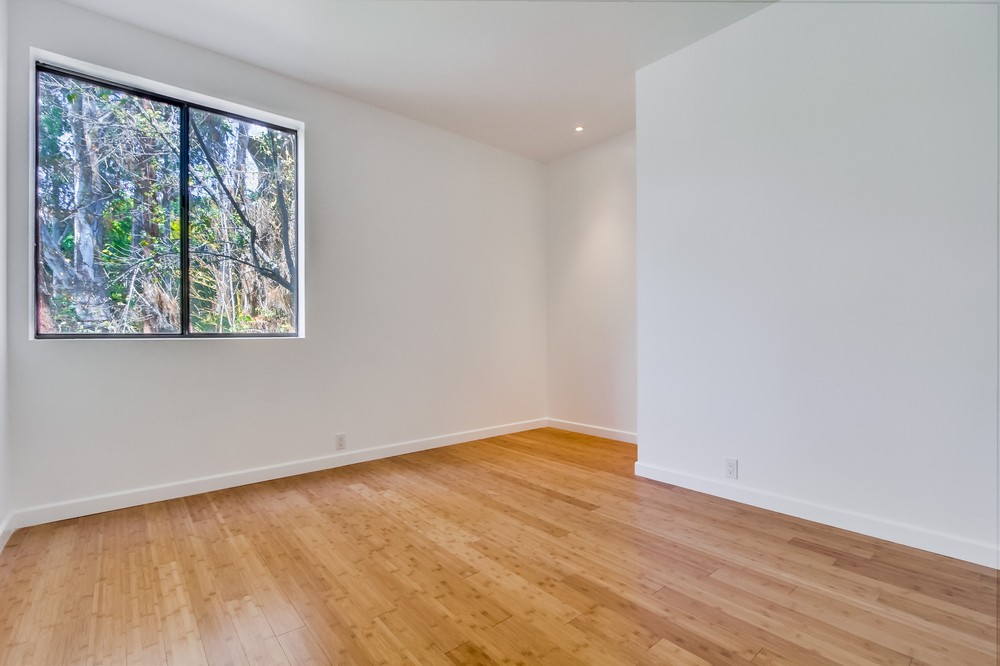 Virtual tour photo 77 of 99 for 2790 Brant Street
