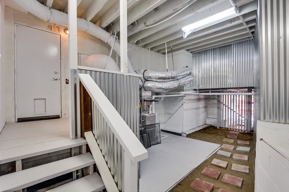 Virtual tour photo 93 of 99 for 2790 Brant Street