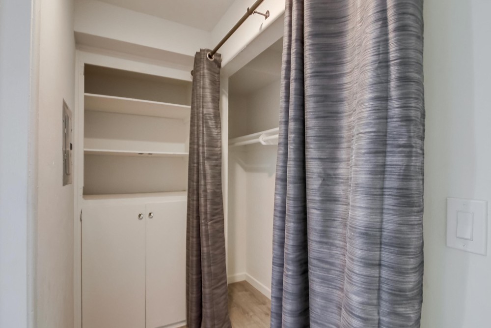 Virtual tour photo 17 of 20 for 2790 E St #4