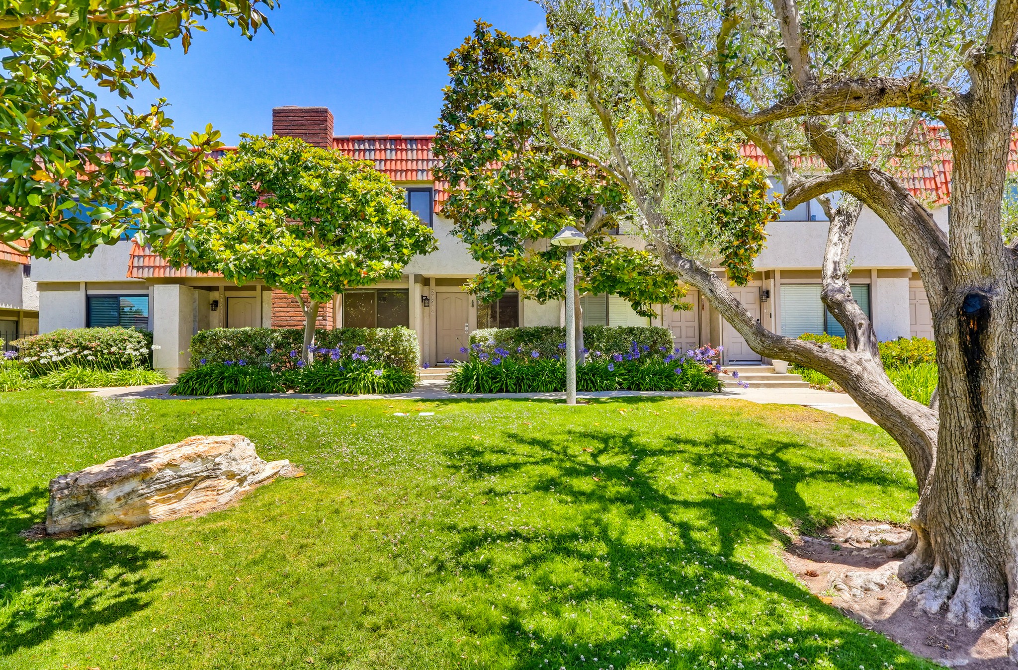 Virtual tour photo 7 of 91 for 27914 Ridgebluff Ct
