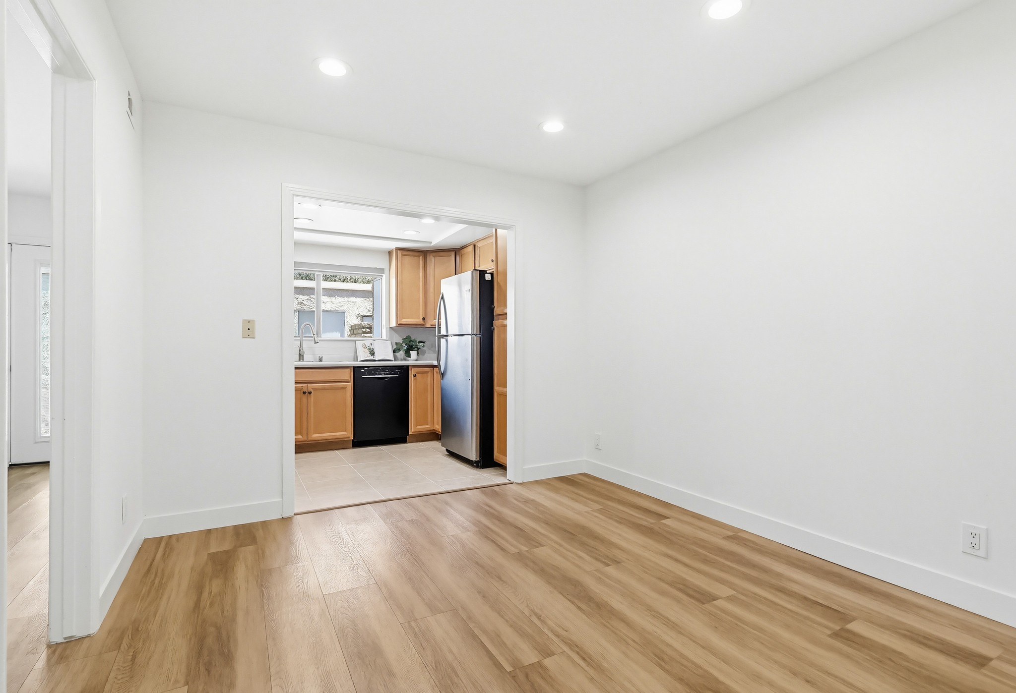 Virtual tour photo 22 of 91 for 27914 Ridgebluff Ct