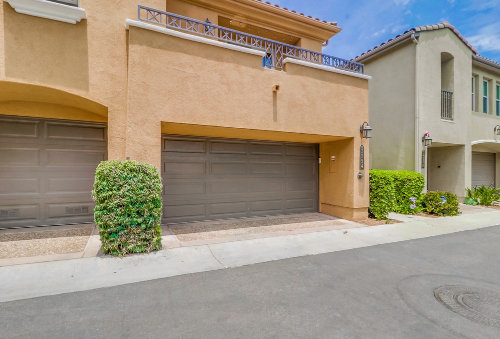 Virtual tour photo 4 of 47 for 2794 Bellezza Dr
