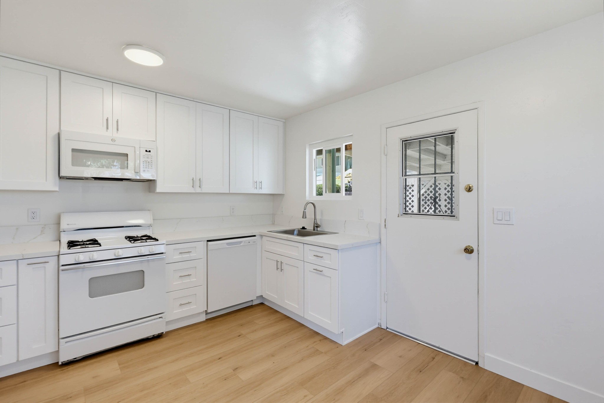 Virtual tour photo 11 of 56 for 2797 Massachusetts Ave