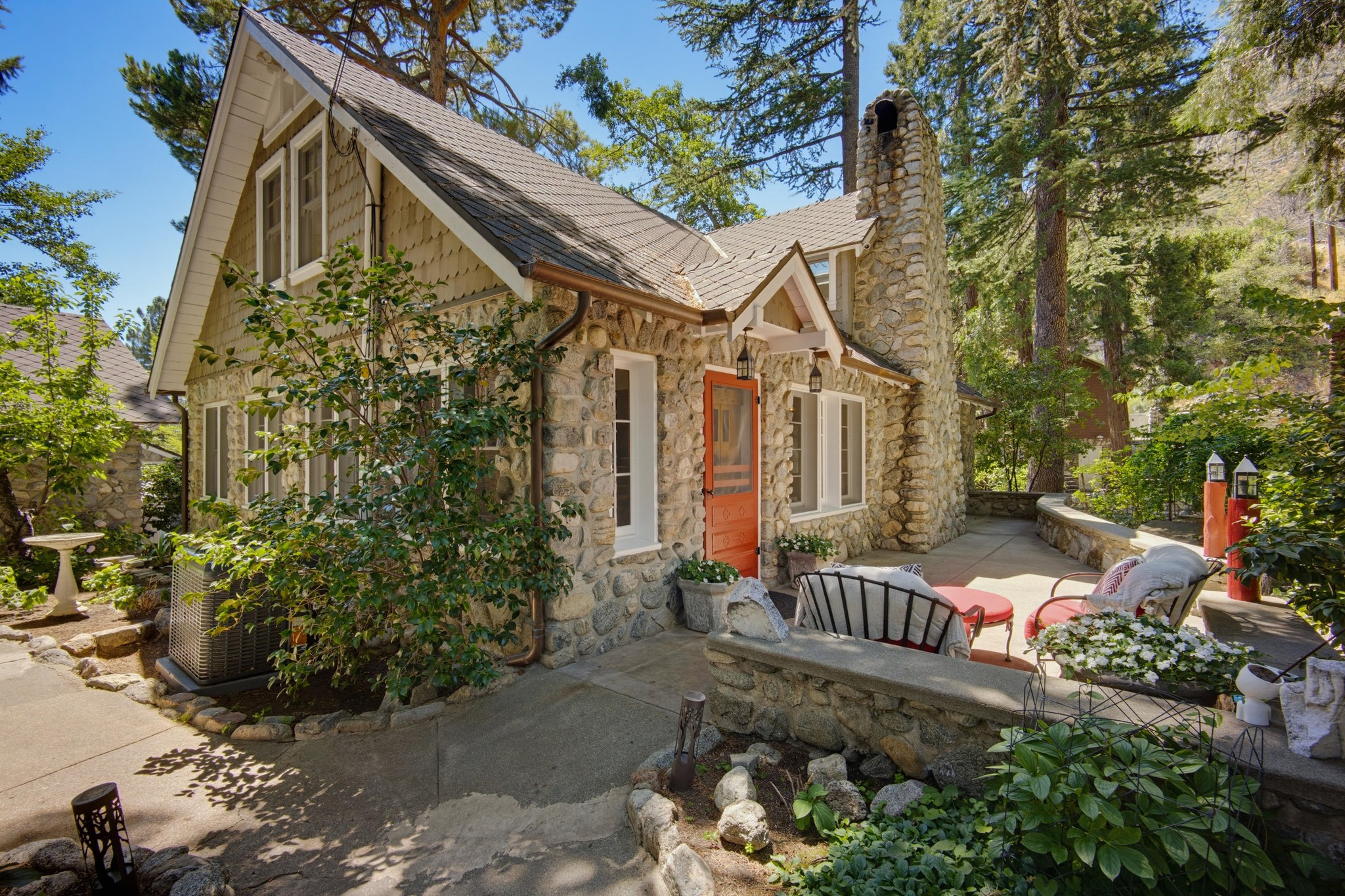 Virtual tour photo 5 of 67 for 28 Bear Dr